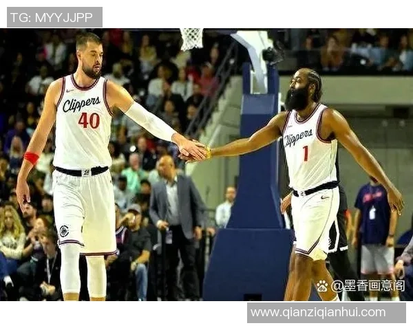 2016年季后赛快船与马刺激战回顾精彩瞬间与关键时刻分析 2016年季后赛快船与马刺激战回顾精彩瞬间与关键时刻分析